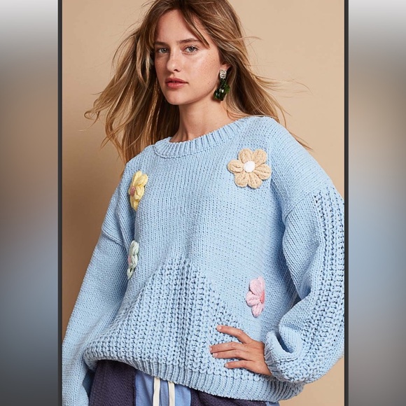 103 $30 2 LEFT ❤️POL chenille floral sweater - Picture 2 of 5